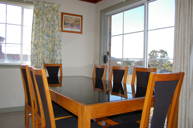 4 Bedroom Furnished House Picture 3