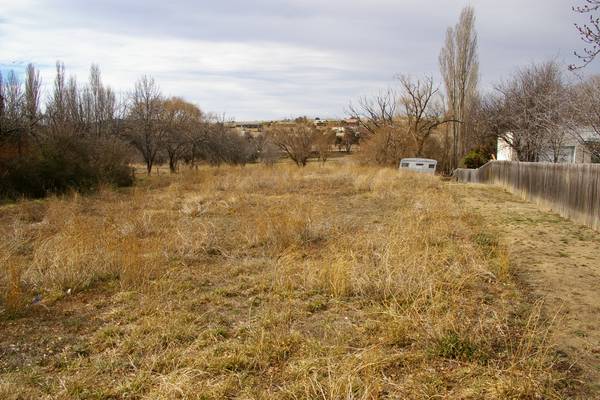 Large block with plans Picture 1