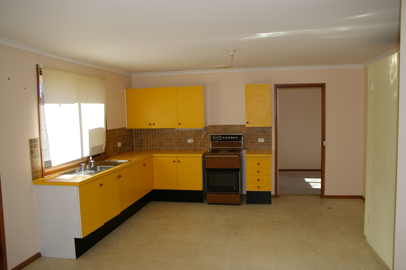 3 bedroom brick home Picture 3 bedroom brick home Picture