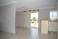 Unfurnished 3 Bedroom unit (upstairs) Picture