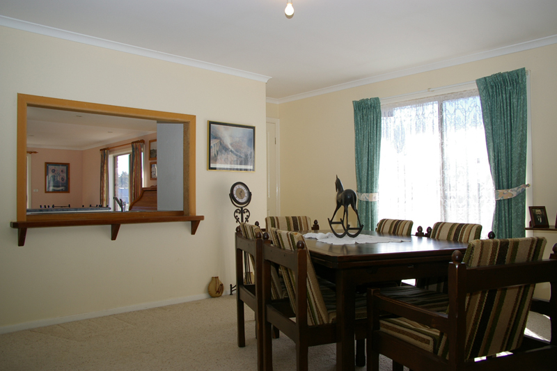 Quality 3 Bedroom brick residence Picture 1