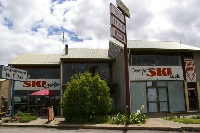 Retail space in Berridale Picture