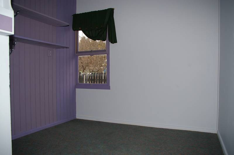 2 Bedroom unfurnished unit Picture 2