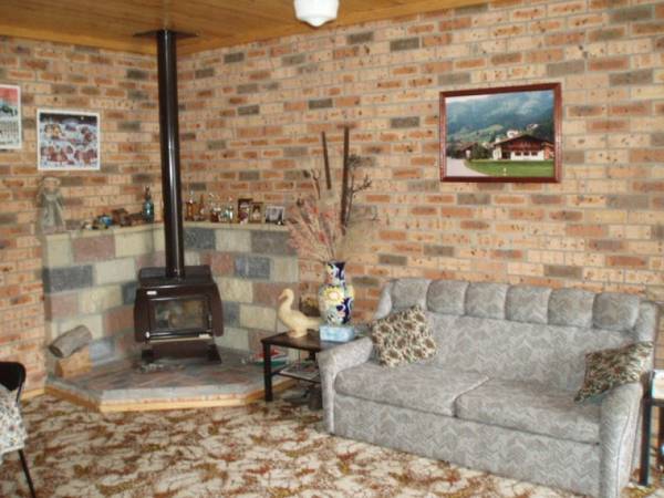 2 Units on 1 title Picture 3