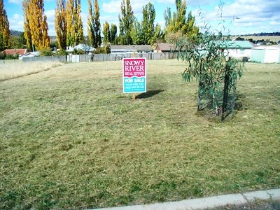 Approx 1157sm2 block of land in new subdivision. (1438) Picture