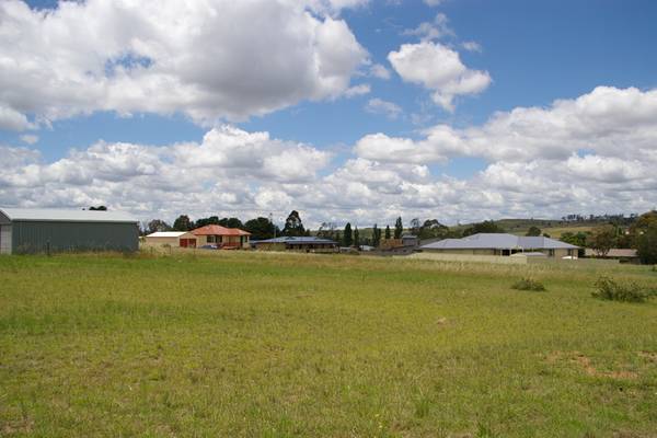 Level 1000m2 block Picture 1