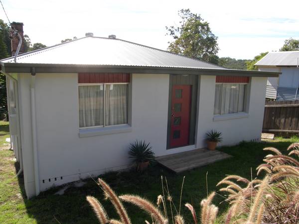 KENDALL No Pets Picture KENDALL No Pets Picture