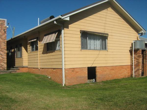 Centrally Located Picture 1