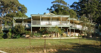 Sophistication and Country Charm Aplenty Picture