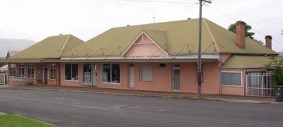 Kendall General Store Picture