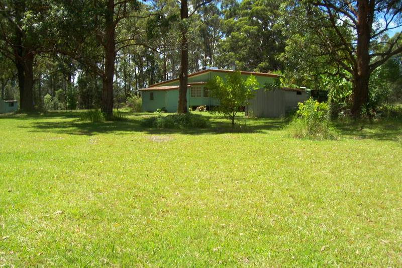 14 approx. acres at Herons Creek Picture 3