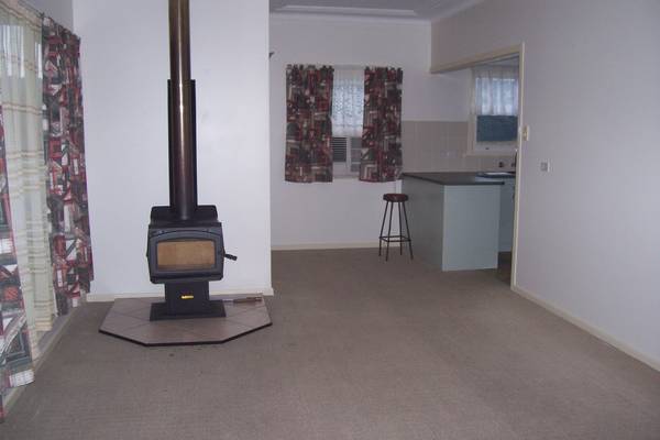 Kendall-Lorne Picture 3