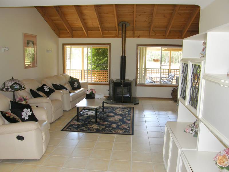 Peaceful Camden Haven Picture 3