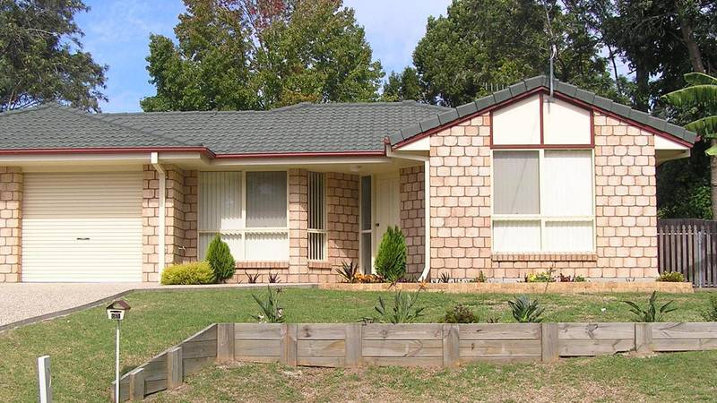 Low Maintenance in Town Living Picture 1