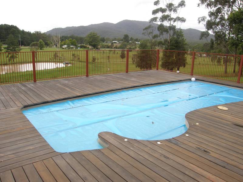 9 Acre Bundle of Space Lover's Heaven Picture 3