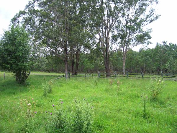 GETAWAY BLOCK WITH BUILDING ENTITLEMENT Picture 1