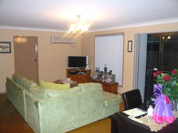 EASY AFFORDABLE LIVING! Picture 2