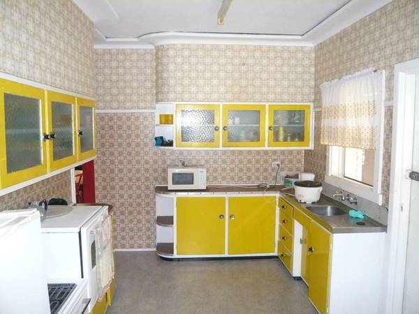 BETTER THAN A BARGAIN! Picture 2