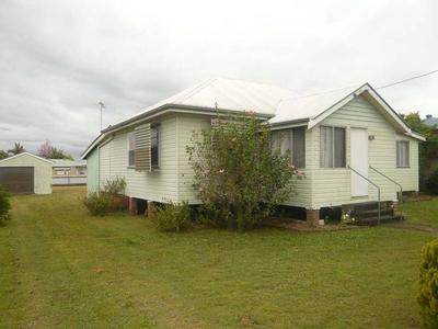 RENOVATOR ON HUGE BLOCK Picture RENOVATOR ON HUGE BLOCK Picture