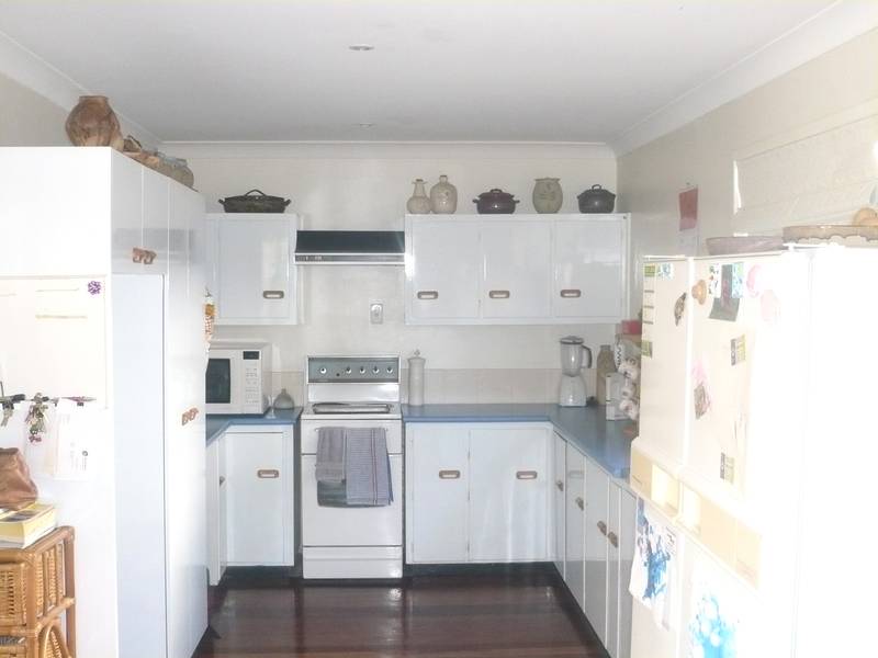 Private Setting with Water Views Picture 3