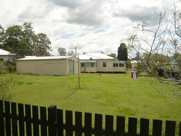 DEVELOPMENT SITE - 1215m2 BLOCK Picture