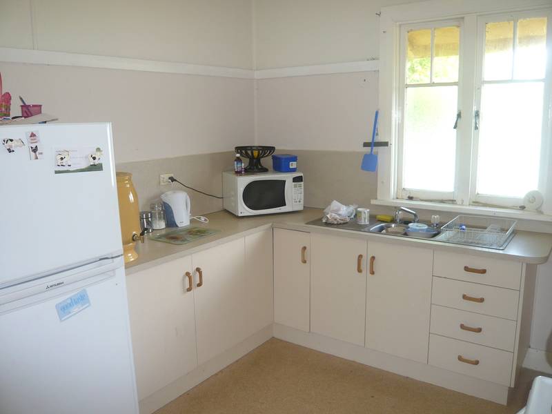 SUPER STARTER OR INVESTMENT Picture 3