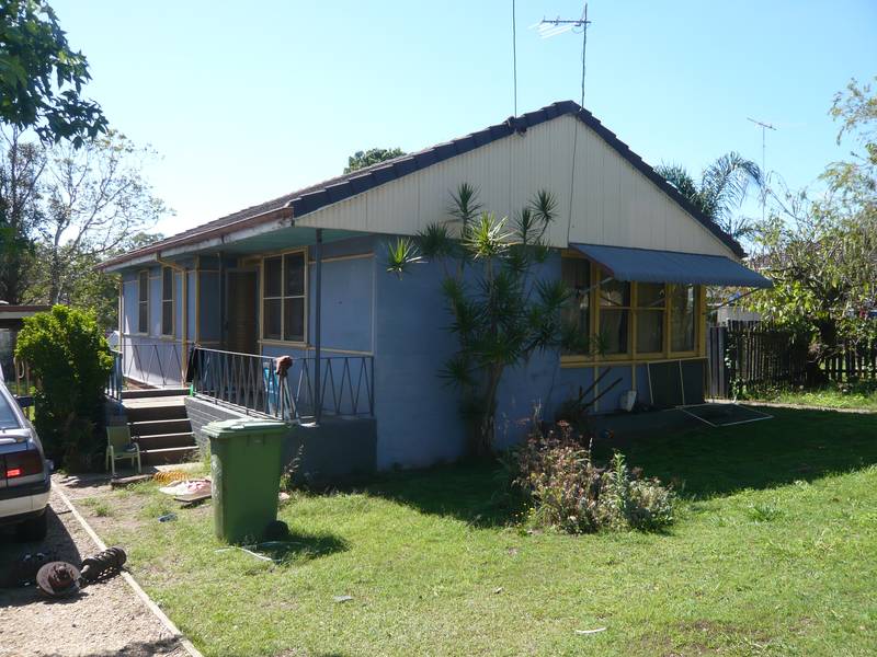 Neat & Tidy 3 bedroom home Picture 1