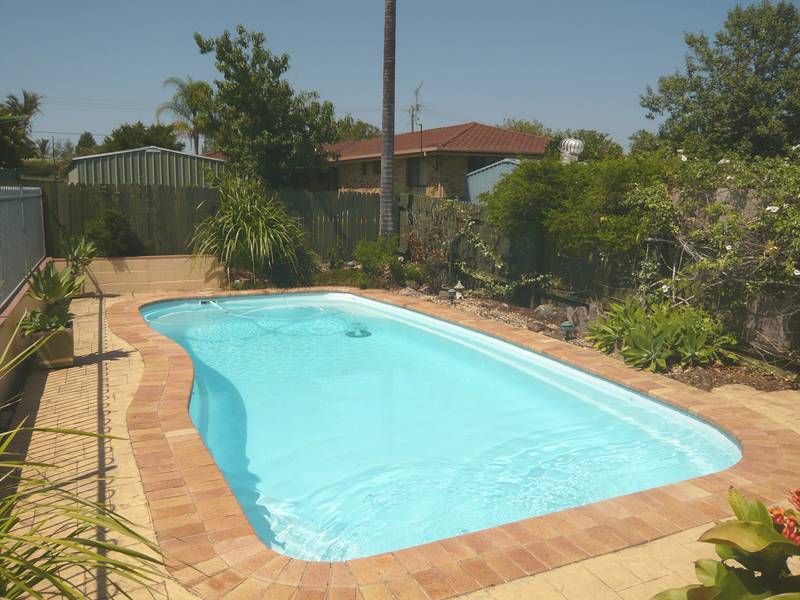 ALL THE "MUST HAVES" FOR THE FAMILY Picture 2