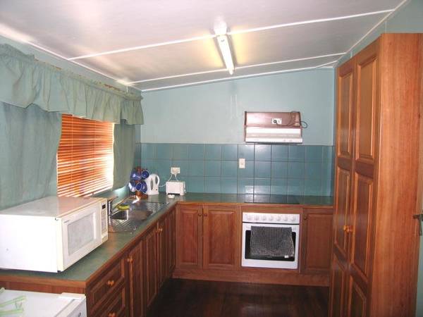 OOZES COMMERCIAL POTENTIAL Picture 2