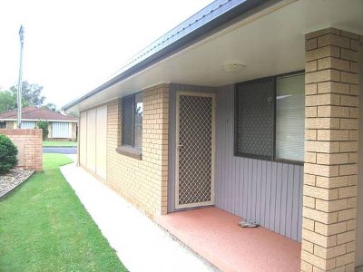 PRICE SLASHED!!! BEST PRICED UNIT IN CASINO Picture