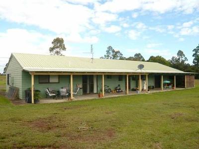 SMALL ACREAGE FOR THE LARGE FAMILY Picture