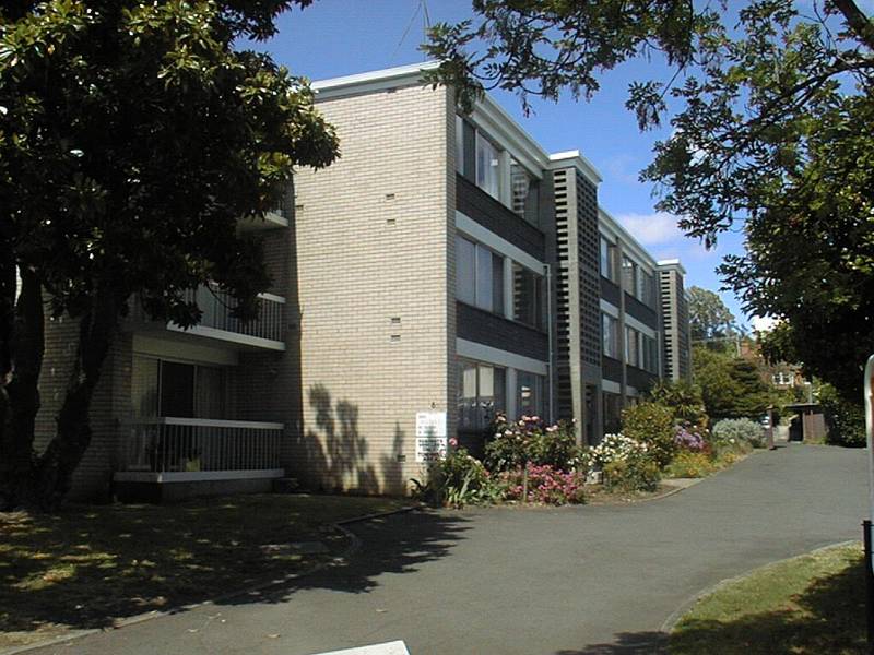 HARD TO FIND UNIT Picture 1