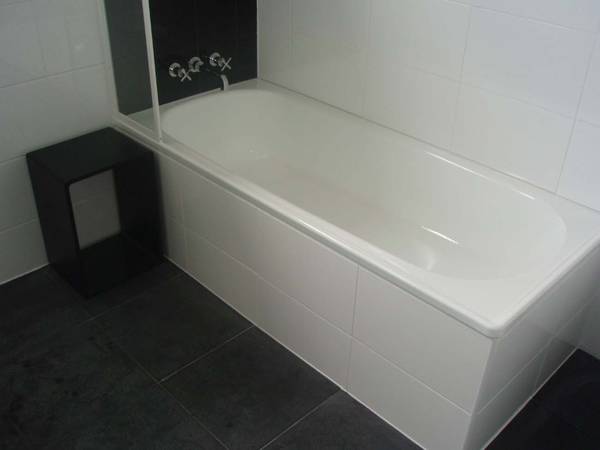 A SANCTUM OF INNER CITY CHIC - FULLY FURNISHED Picture A SANCTUM OF INNER CITY CHIC - FULLY FURNISHED Picture