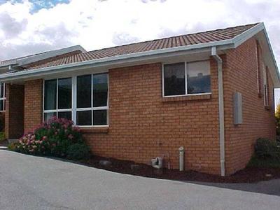 QUALITY, CONVENIENCE, COMFORT! Picture