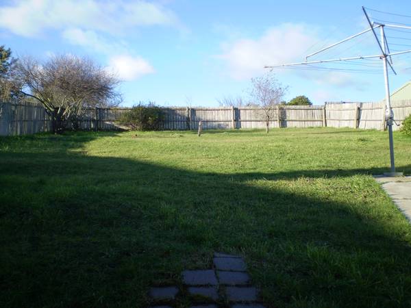 ONE WEEK FREE RENT Picture 3