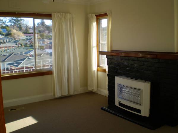 ONE WEEK FREE RENT Picture 2