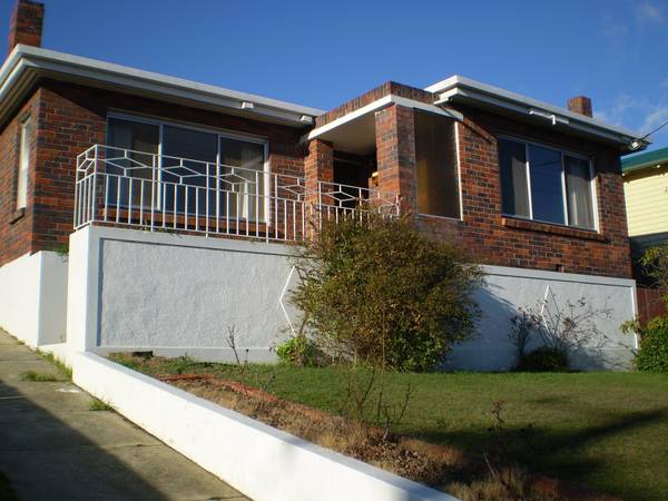 ONE WEEK FREE RENT Picture 1