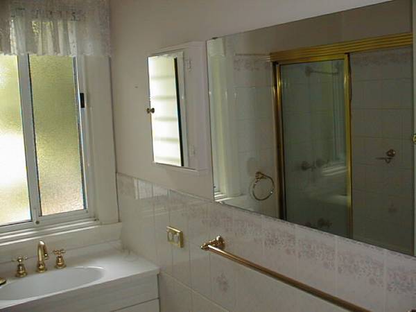 QUALITY, CONVENIENCE, COMFORT Picture 3