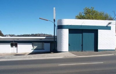 IDEALLY LOCATED RETAIL/FACTORY/WAREHOUSE Picture