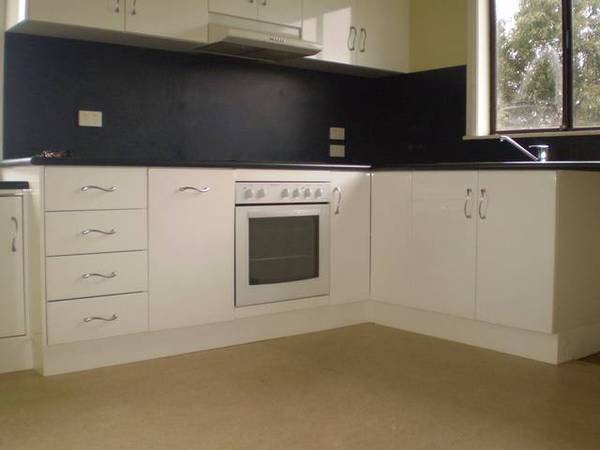 UNDER INSTRUCTIONS FROM OUR MORTGAGEES IN POSESSION! Picture 2