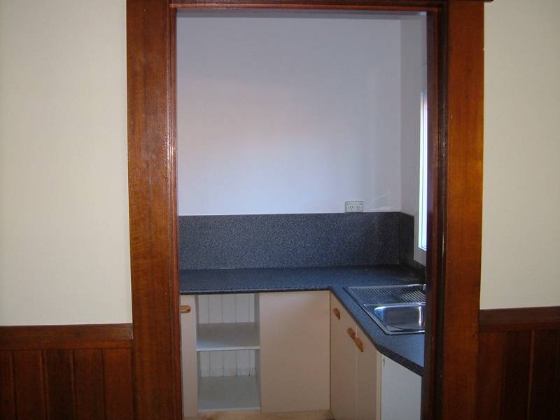 PERFECT LOCATION! Picture PERFECT LOCATION! Picture