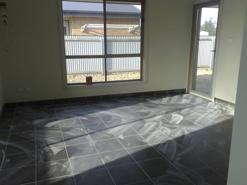 BRAND NEW - BE OUR FIRST TENANTS Picture 3