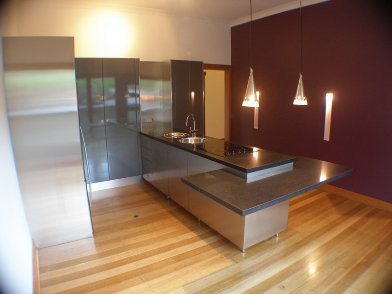 GORGEOUS ON GORGE Picture 3