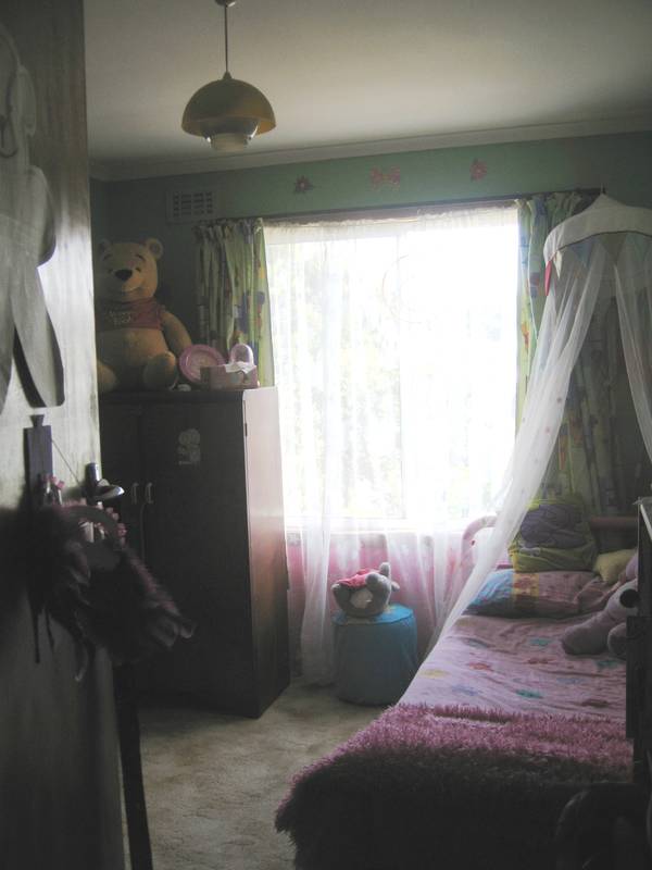 FANTASTIC FIRST HOME OR INVESTMENT Picture 3