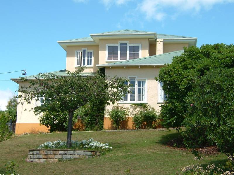 ONE FOR THE EXTENDED FAMILY Picture 1