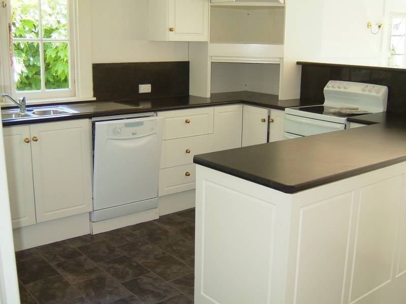 ONE FOR THE EXTENDED FAMILY Picture 2