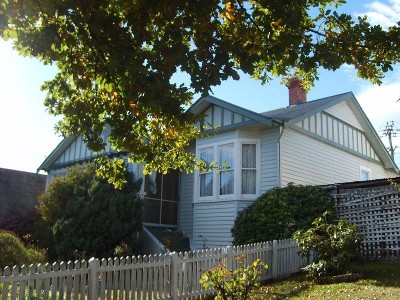 CENTRAL AND SPACIOUS Picture CENTRAL AND SPACIOUS Picture