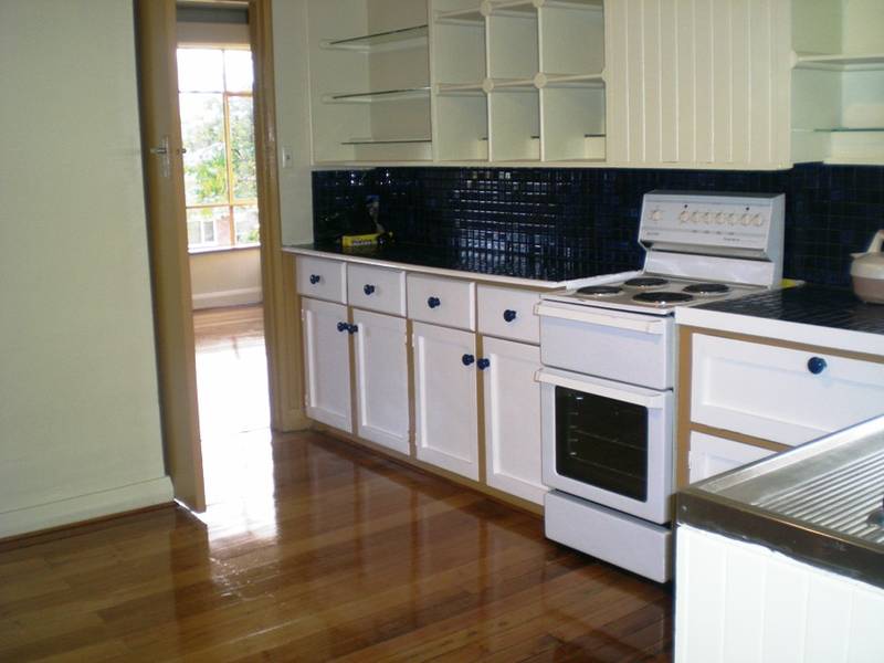 Large Family Living! Picture