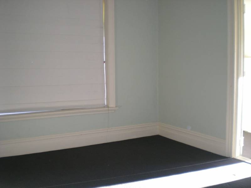 Conveniently Located. Picture 2