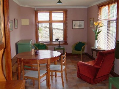 FULLY FURNISHED UNIT Picture